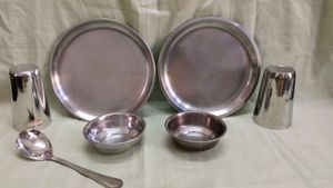 Dinnerware Set