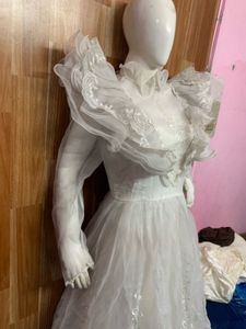 Beautiful Wedding/festive Gown