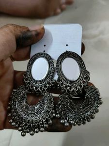 Set Of 2 Oxidized Mirror Earrings