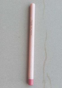 Kay Beauty Plumping HD Lip Liner Suspense