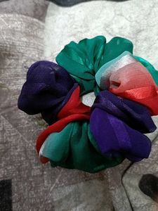 3 Colored Scrunchie