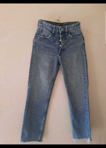 Zara High-Waisted Jeans