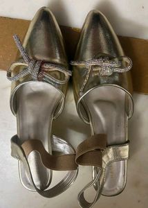 Gold Flats with Bow Detail