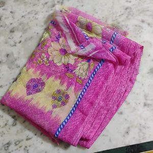 Women's Pink Georgette Saree