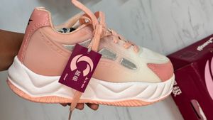 NEW! Chunky Pastel Pink Platform Sneakers | Y2K Ae