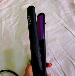 Vega Hair Straightener