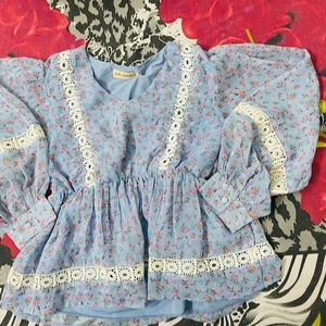 Baloon Sleeve Top