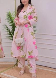 Floral Print Kurta Pant Set