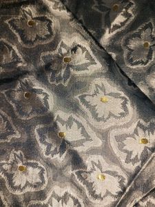 Woven And Zari Silk Saree