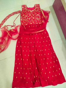 Very Beautiful Ethnic Cane Gown With Belt Nd Duppa