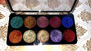 Glam 21 Glitter EyeShadow