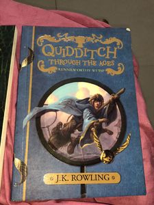 Howgwarts Library Book Collection