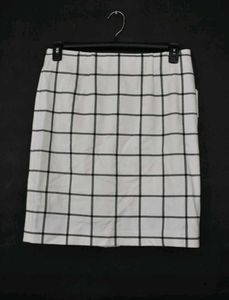SHEIN NGrid Print Mini Skirt