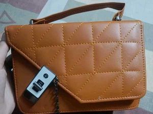 Brown 🟤 Sling Bag