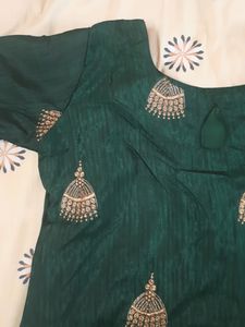 Dark Green Kurta With Golden Jumka Design