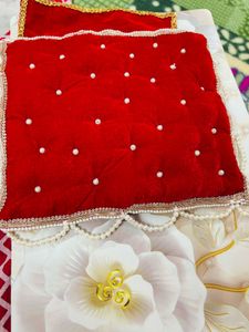 Red Velvet kreshna rajai gadda colour re