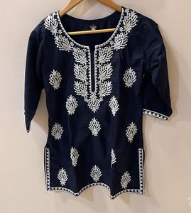 Elegant Navy Blue Embroidered Kurta