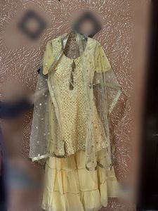 Elegant Embroidered Kurta Set with sharara 🌙💗