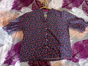 Floral Button Up Top