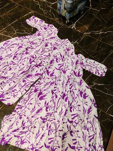 Women&#39;s Gown 2 Peice M &amp; XL