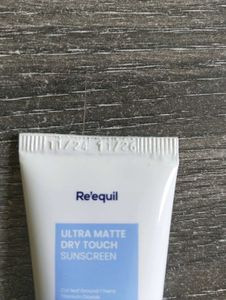 Re&#39;equil Ultra Matte Dry Touch Sunscreen
