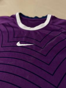 Nike Purple T-Shirt FOR GYM LOVERS