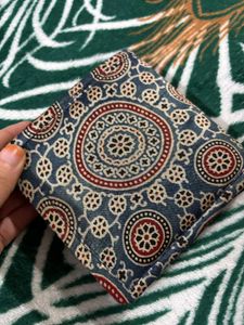 Mushru silk coin wallet