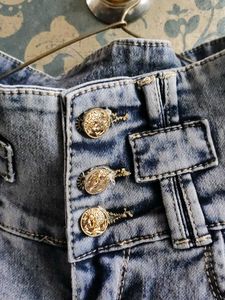 3 Button Blue Jeans For Girls Read Description 1st