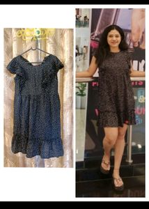 Combo Of 6 dresses As Shown In pics .