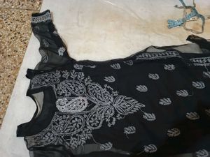 Lucknowi Chikenkari With Cotton Inner