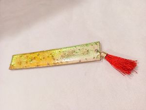 New Golden Resin Bookmark Encased With Golden/Copper Leaf Falkes