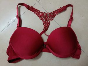 Red push up bra