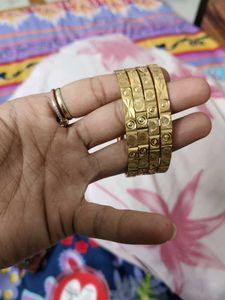 4 golden bangles