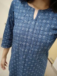 Avaasa Elegant Blue Printed Kurta
