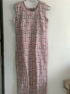 💜 Floral Print Sleeveless Dress
