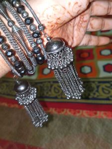 Woman Barclet