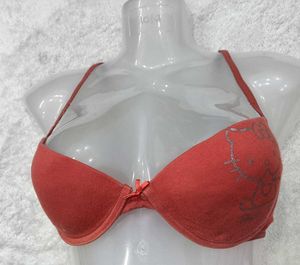 Hello Kitty Pedded 34