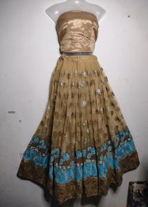 Lehenga/blouse piece and dupatta