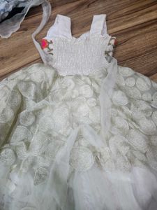 The Dress Is Good