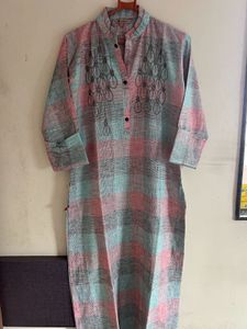 Set Of 4 Women Kurti Combo