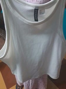 White Sleeveless Tank Top