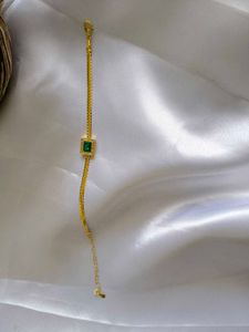 Emerald Gold Bracelet