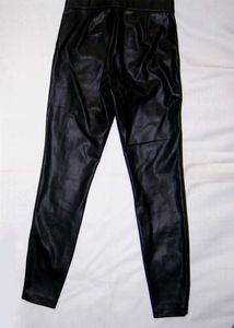 🇨🇦 Zara Skinny Leather Tights
