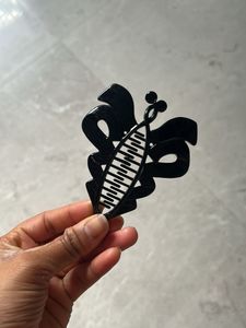 Hair clips
