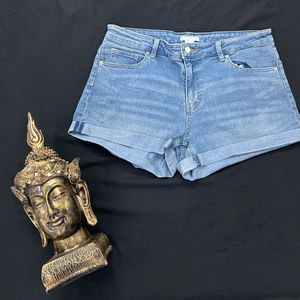 H&M denim shorts 34