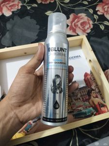 BBLUNT Refresh Dry Shampoo