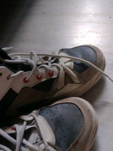 Vintage Guo Chao High-Top Sneakers