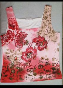 🌸 Floral Sleeveless Top