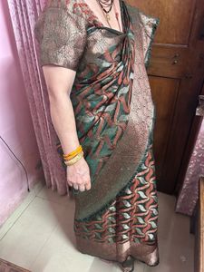 banarsi saree with blouse