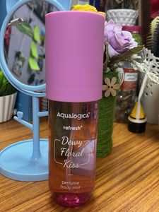 Aqualpgica Dewy Floral Kiss Body Mist